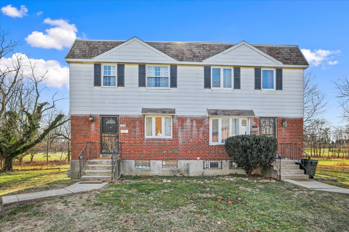 Spacious 3 bdrm 2.5 baths minutes from Philadelphia Airport and Hospitals