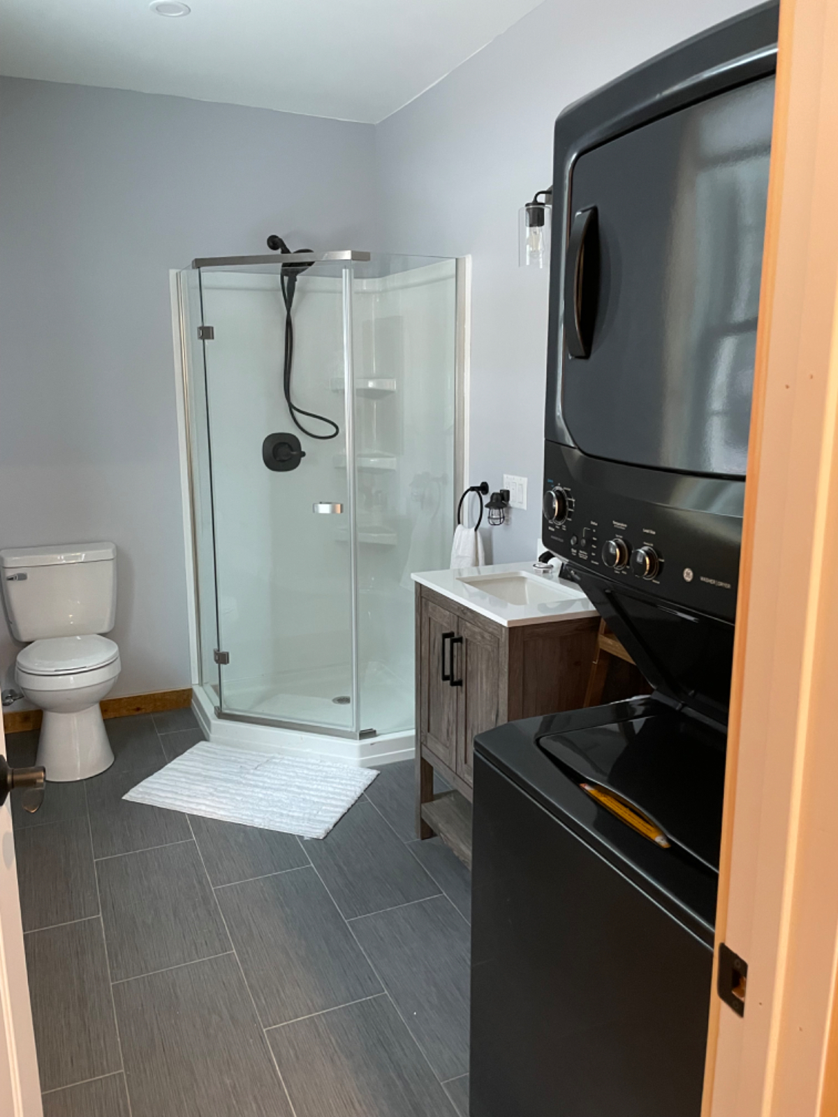 Charming Lake Elmore Cottage Retreat with All Amenities and Great Location - Ideal for a Serene Geta - Photo 10