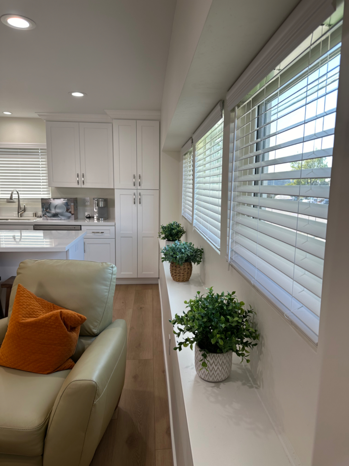 Like New Cottage/Apt/Acessory Dwelling Unit (ADU) -1 Bedroom/ 1 Bathroom - Photo 4