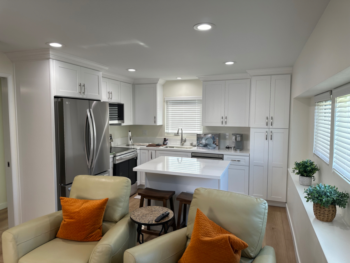 Like New Cottage/Apt/Acessory Dwelling Unit (ADU) -1 Bedroom/ 1 Bathroom - Photo 1