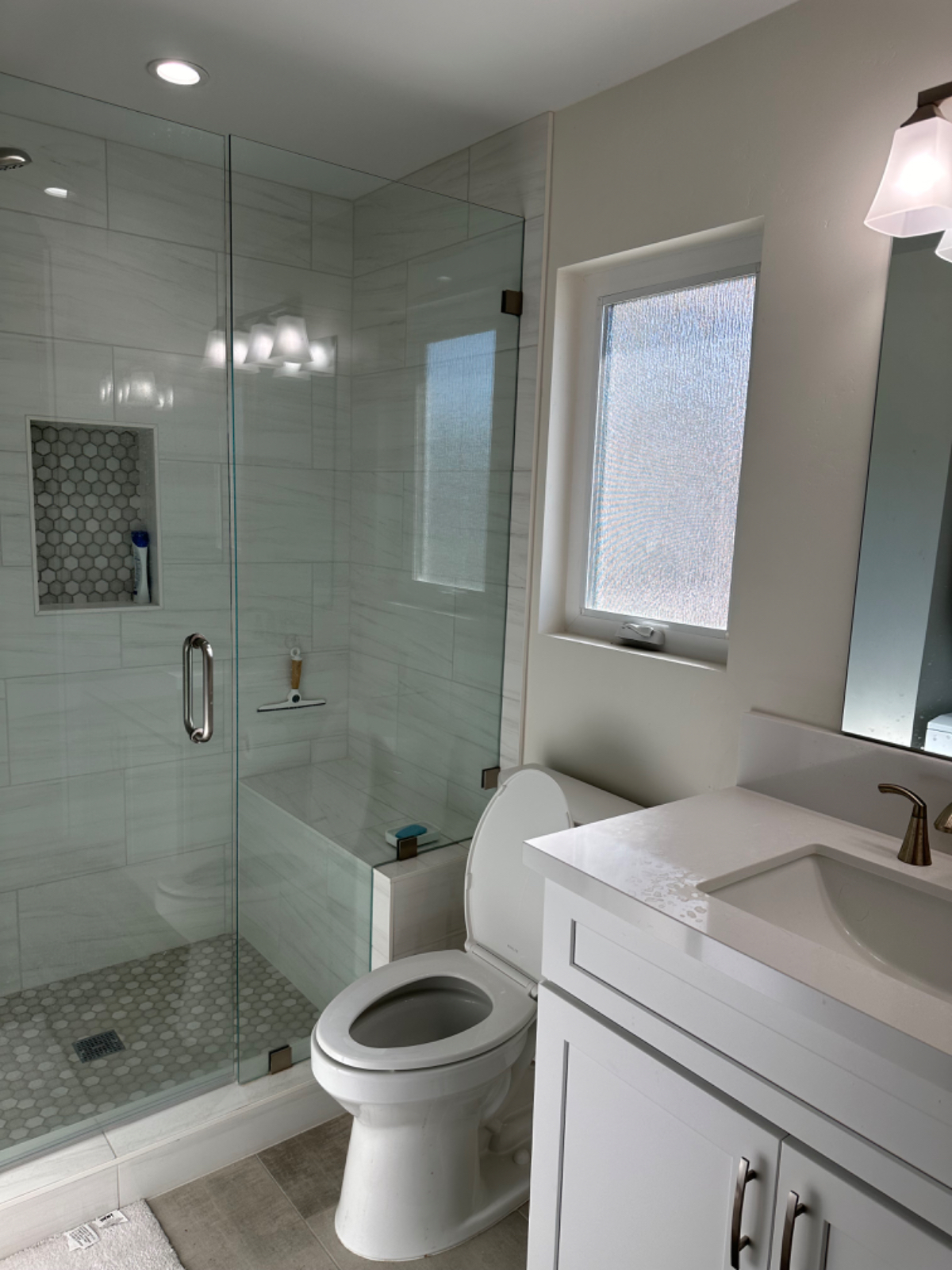 Like New Cottage/Apt/Acessory Dwelling Unit (ADU) -1 Bedroom/ 1 Bathroom - Photo 6