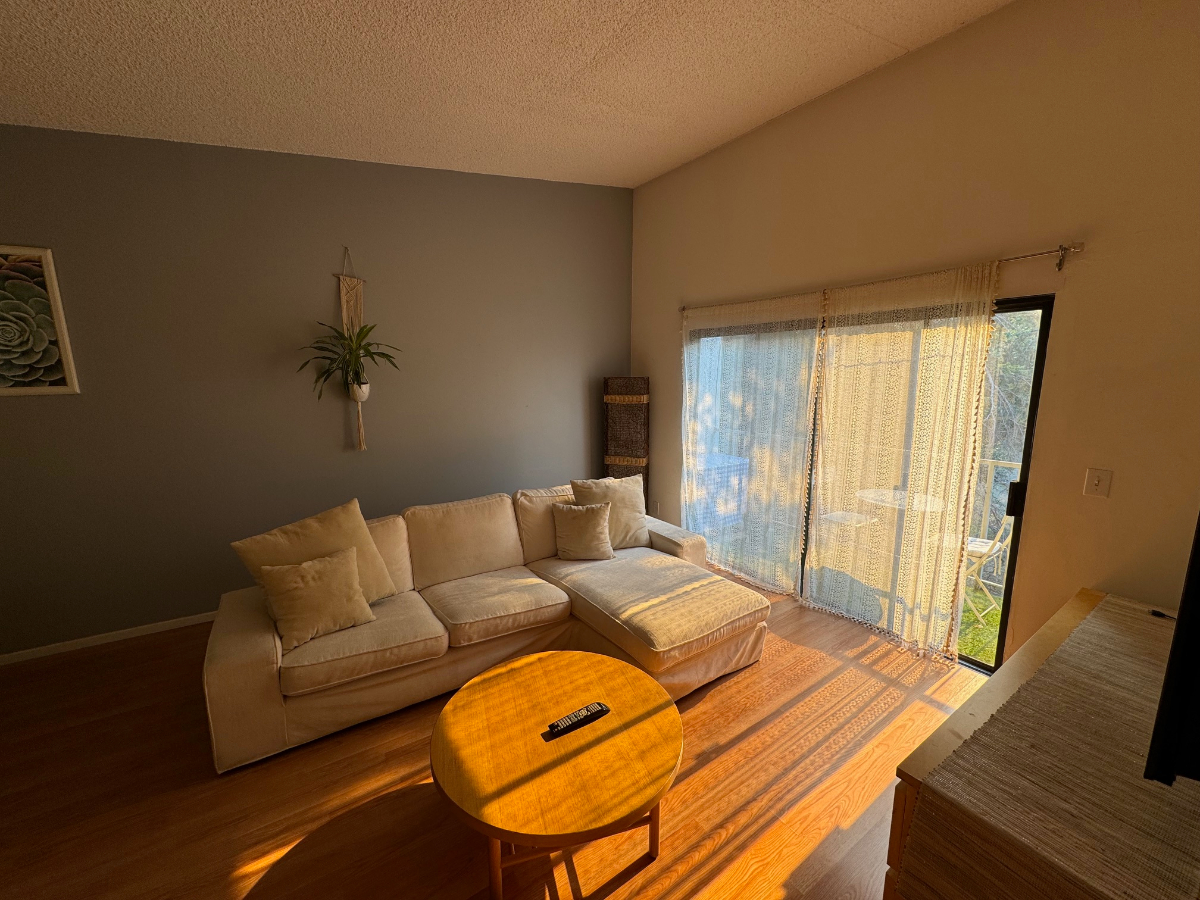 Beautiful Silverlake Apt Overlooking Park - Photo 5