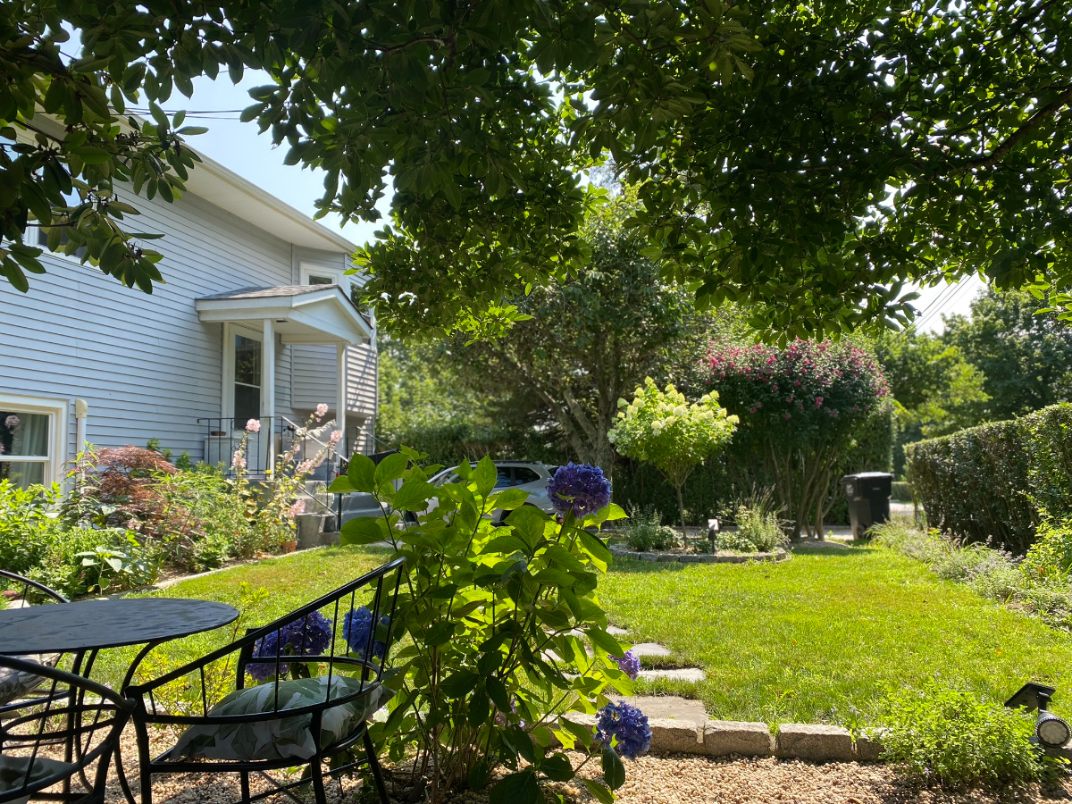 Southampton Village Apartment - Photo 6