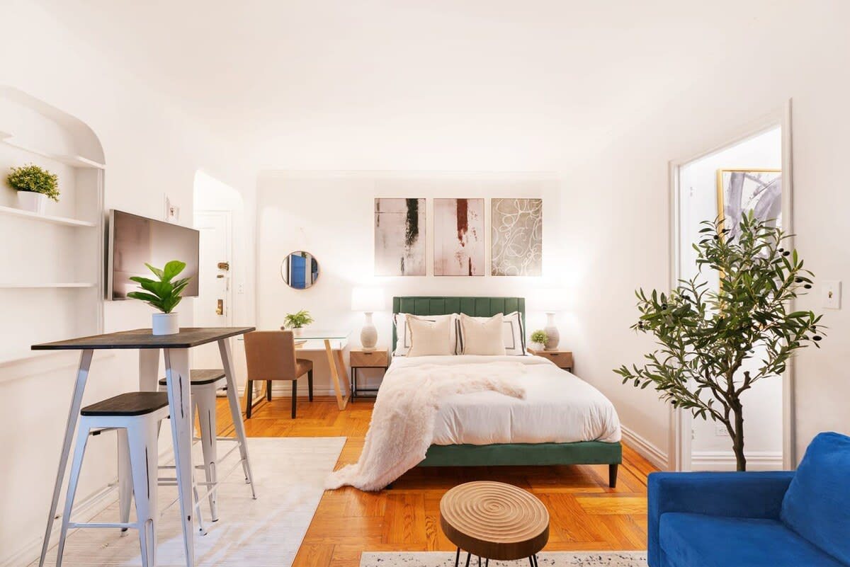 Studio in Park Ave Location (819571)