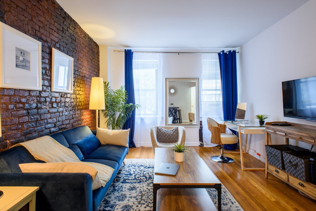 Gramercy New 1BR Sleeps4 Newly Furnished (819668)