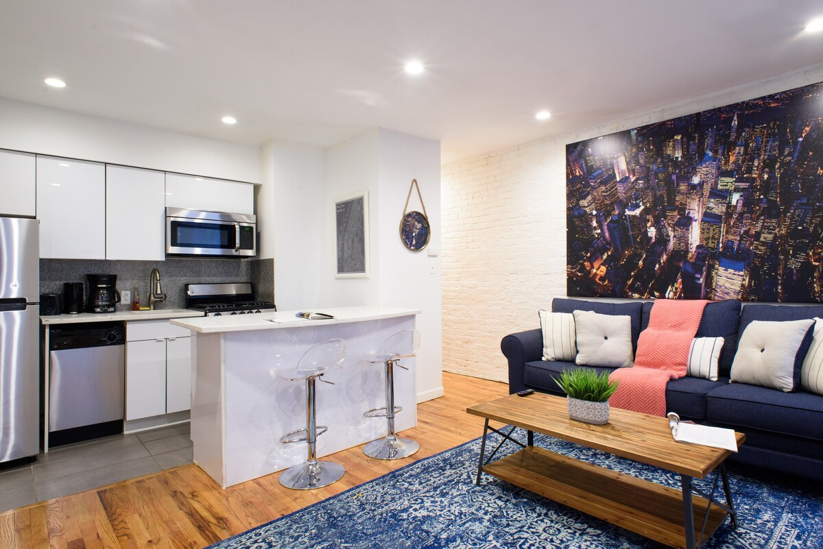 Newly Furnished 1BR W/D Courtyard (819648)