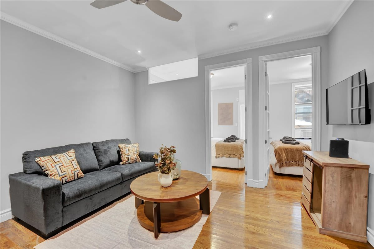 Modern 2BR with Private Garden In Gramercy Park