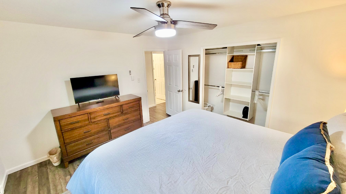 Bright & Modern 2BR Apartment - Photo 7
