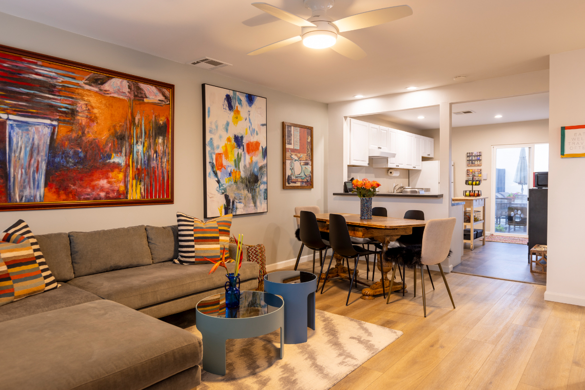 Charm & Convenience by Mission Bay. Private Back Patio. Close To Everything. Pets Welcome Upon Request. - Photo 1