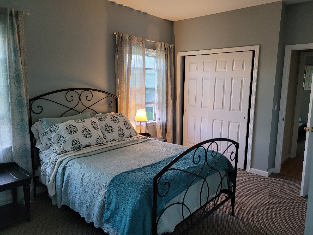 Peaceful and Relaxing Home Away from Home - Photo 1