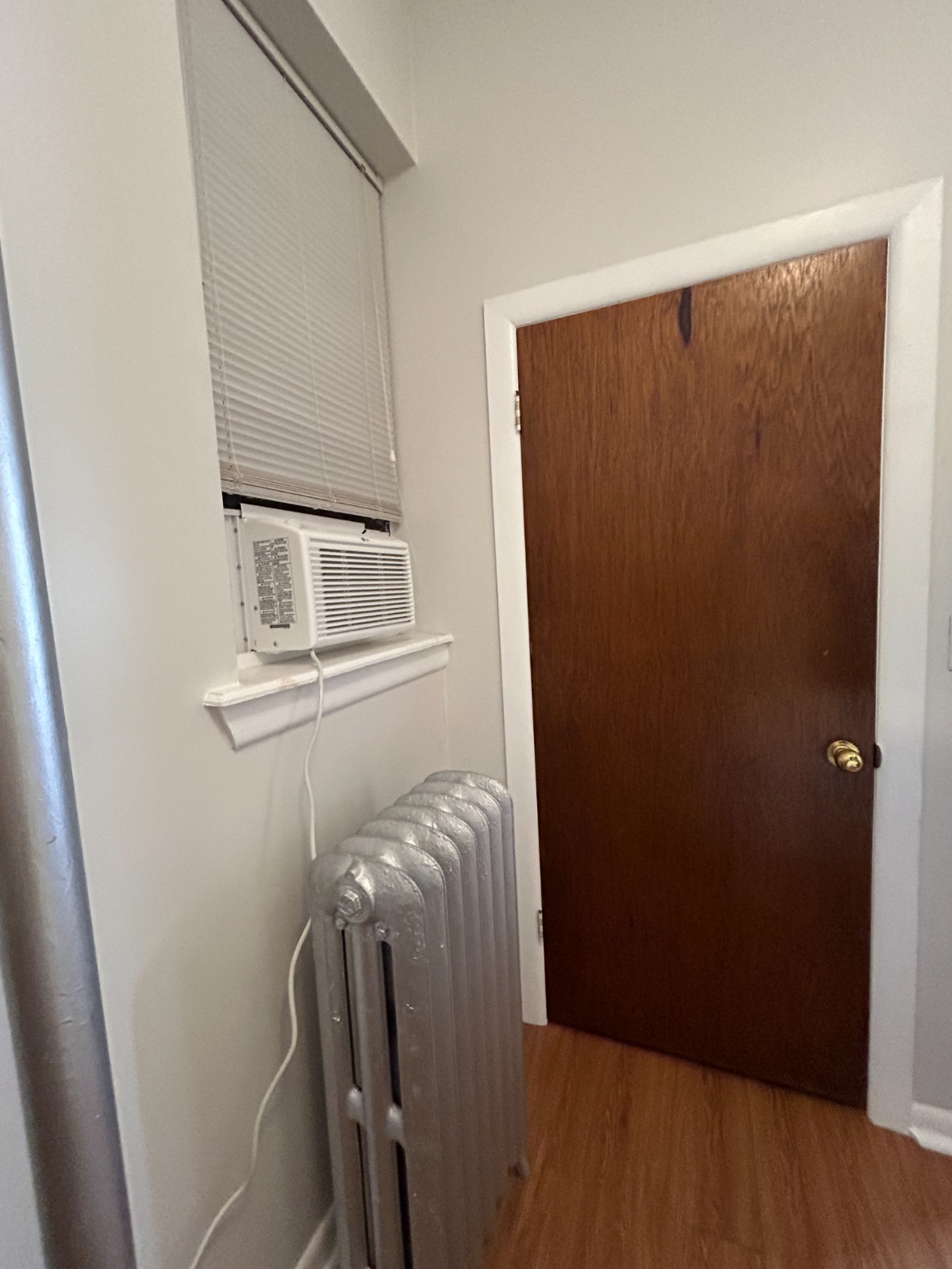 E.Williamsburg/Bushwick Bedroom Suite 1 - Photo 6