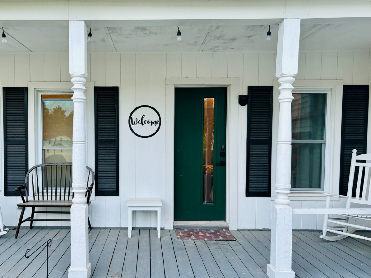 The Green Door - Photo 8