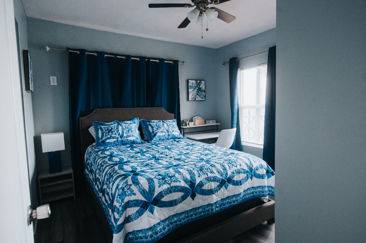 Modern Cute Cozy Home - 2 Mins from Downtown Bryan - Photo 5