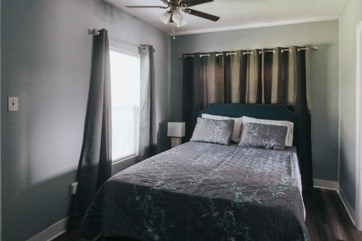 Modern Cute Cozy Home - 2 Mins from Downtown Bryan - Photo 7