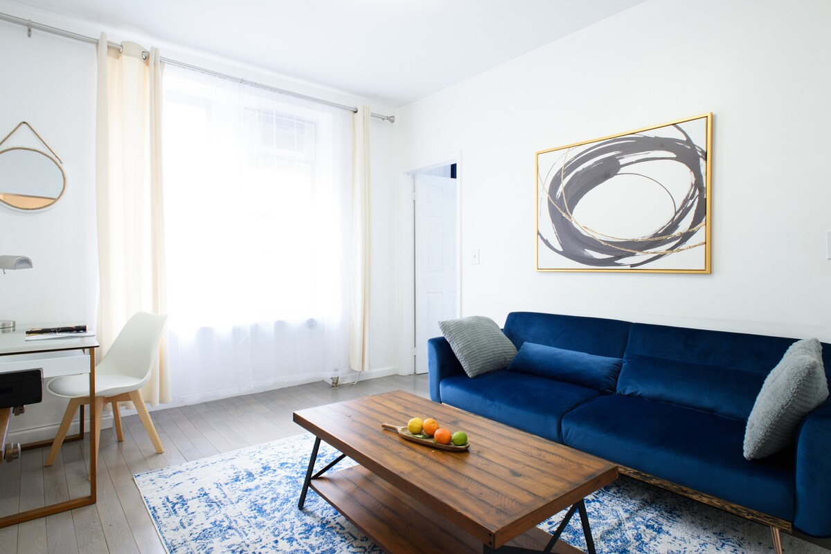 Newly furnished 2BR Prime Midtown sleeps 5(819678)