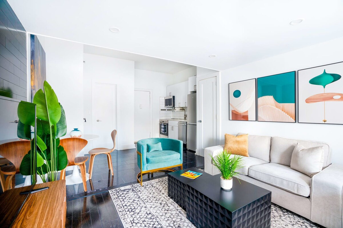 Newly renovated Studio Midtown West W/D (819685)