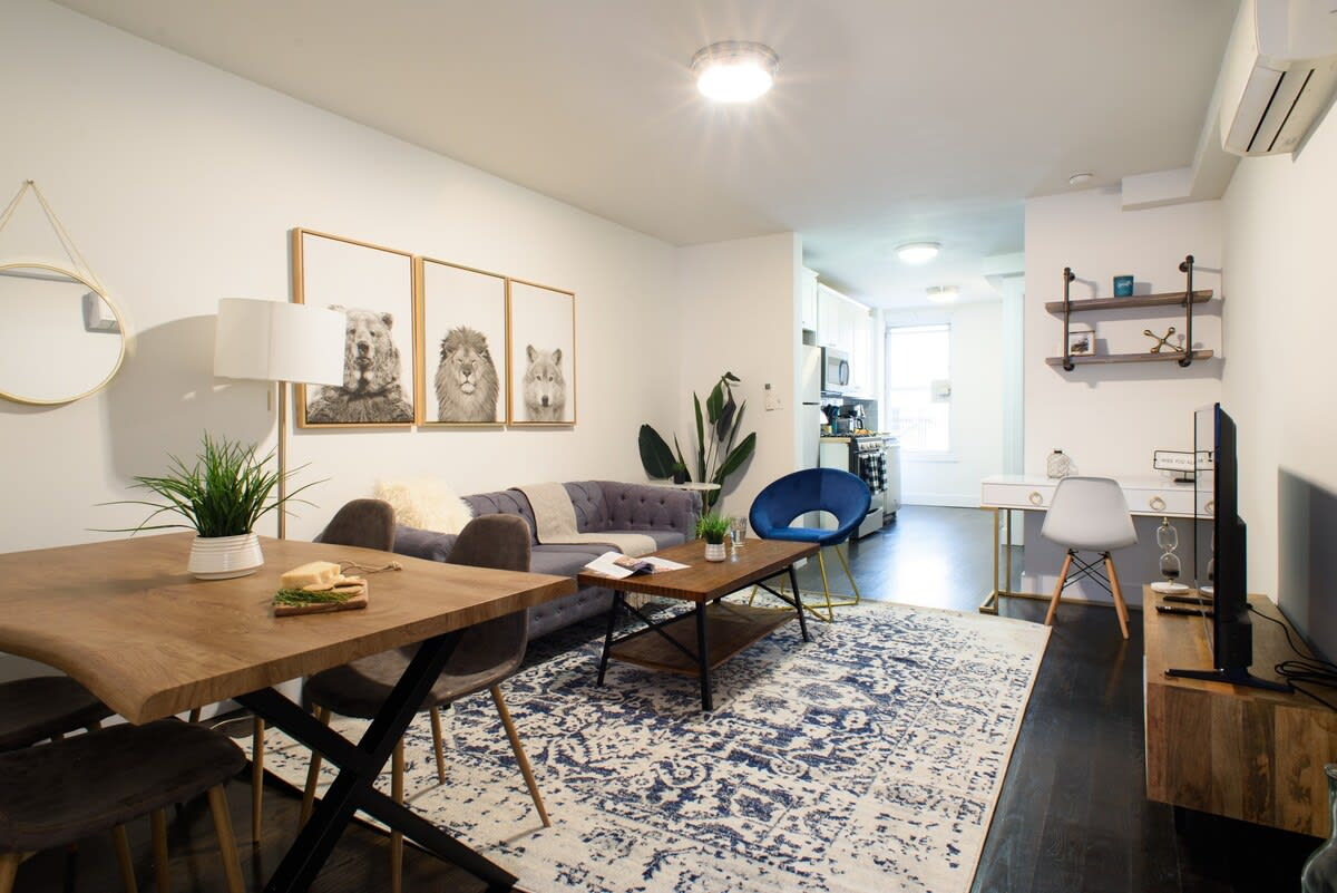 Renovated 3BR Prime Hudson Yards Area (819672)