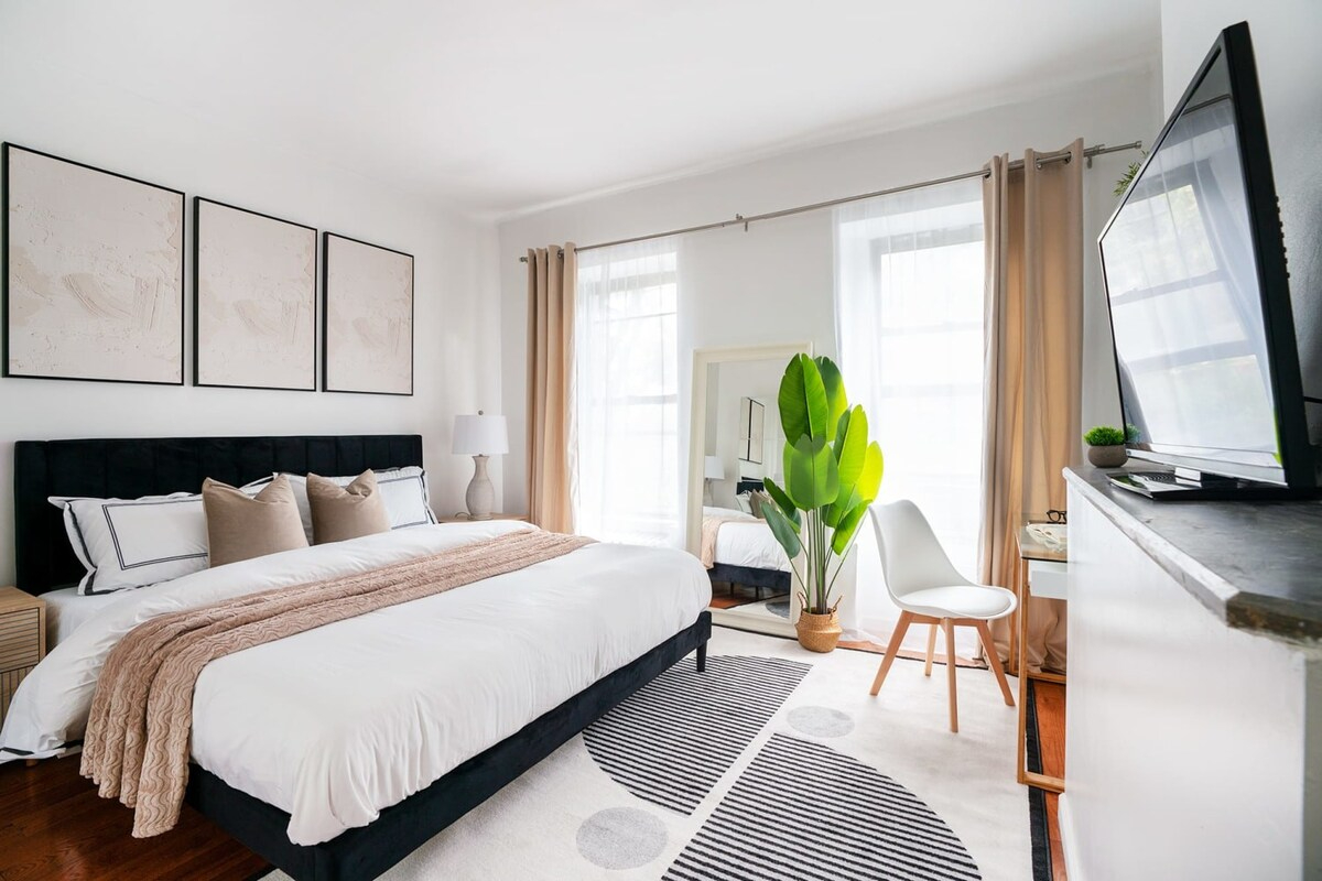 Prime location 1BR Newly Furnished (819686)