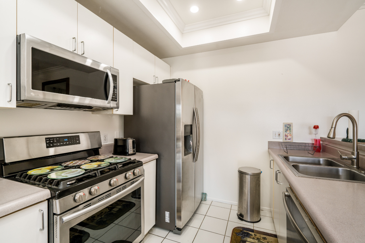 A Bright and Spacious Westside Gem - Photo 3