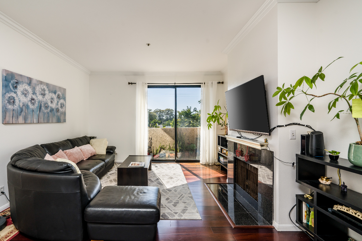 A Bright and Spacious Westside Gem - Photo 6