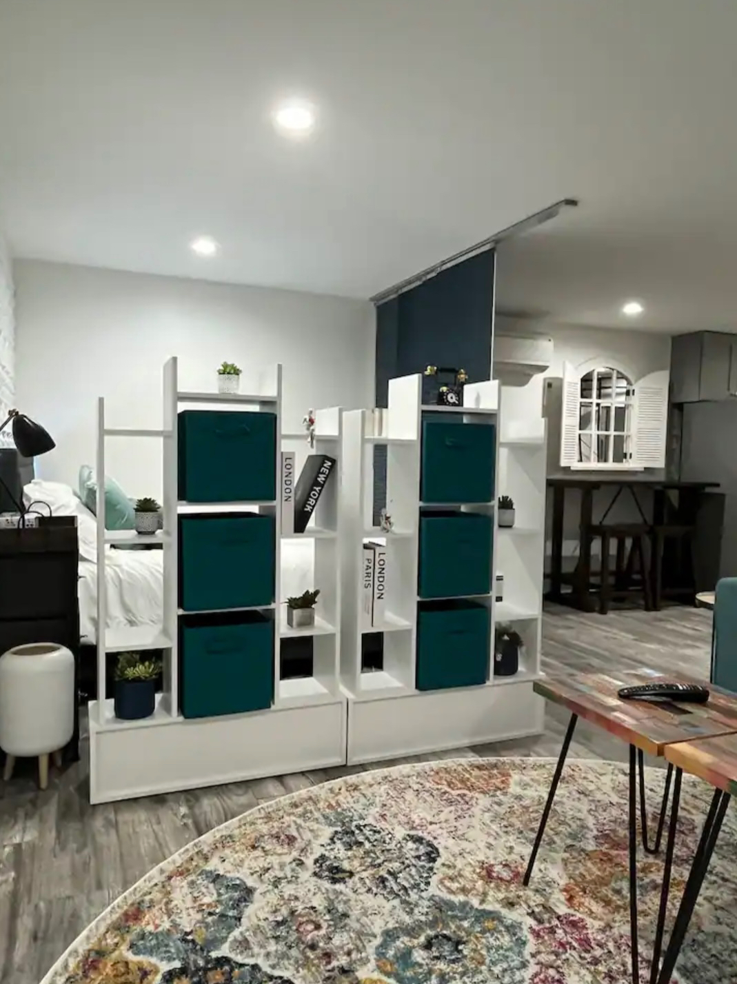 Newly furnished safe private studio apartment - Photo 3