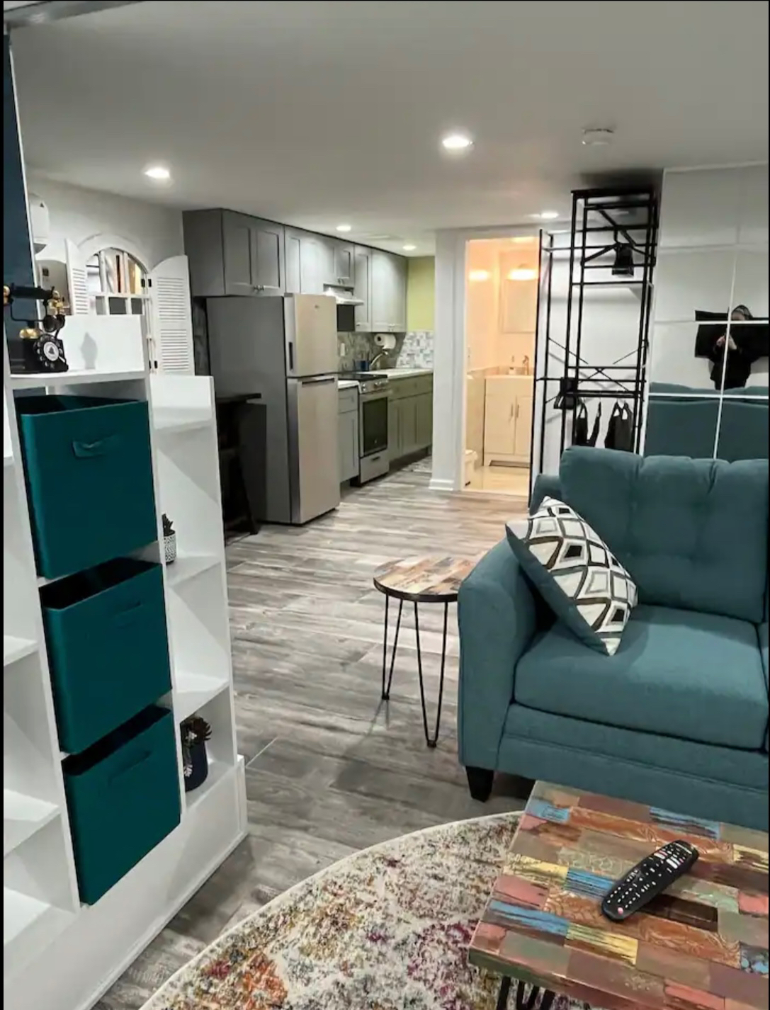 Newly furnished safe private studio apartment - Photo 2