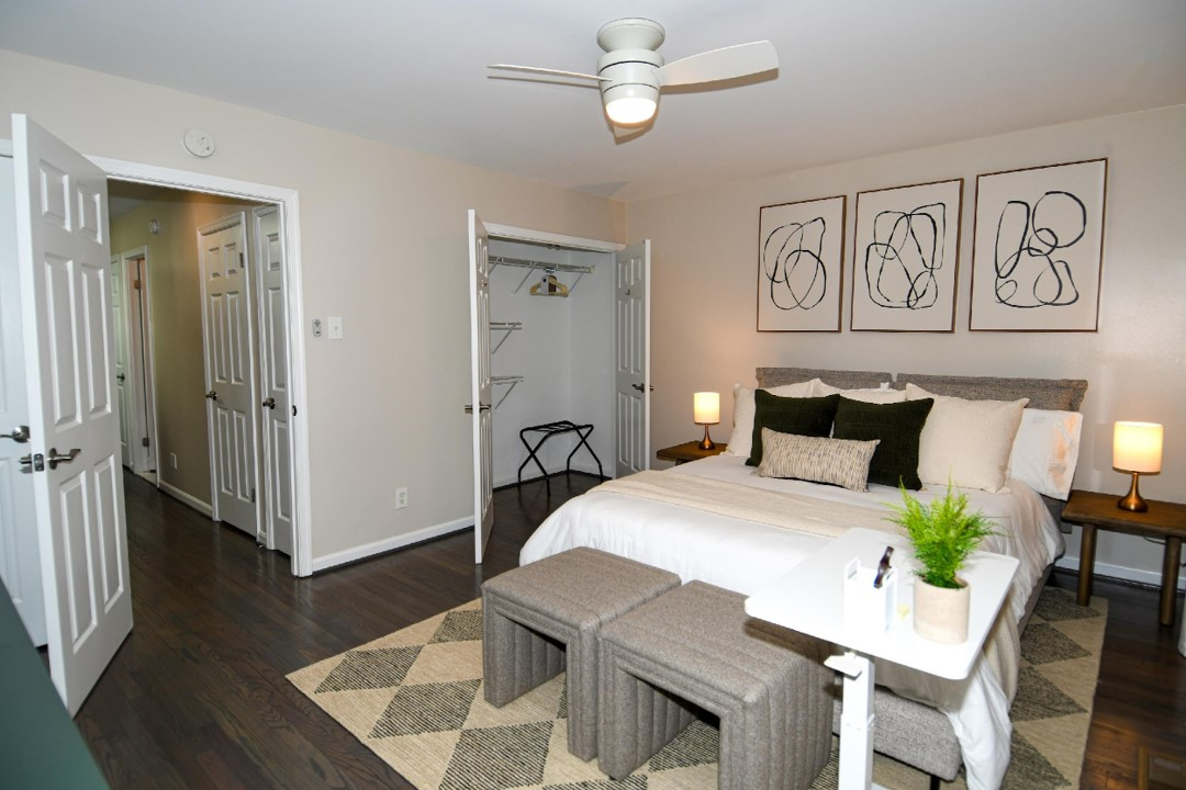 2 BR-1.5 BA Georgetown Condo Near Downtown DC and Hospitals - Photo 9