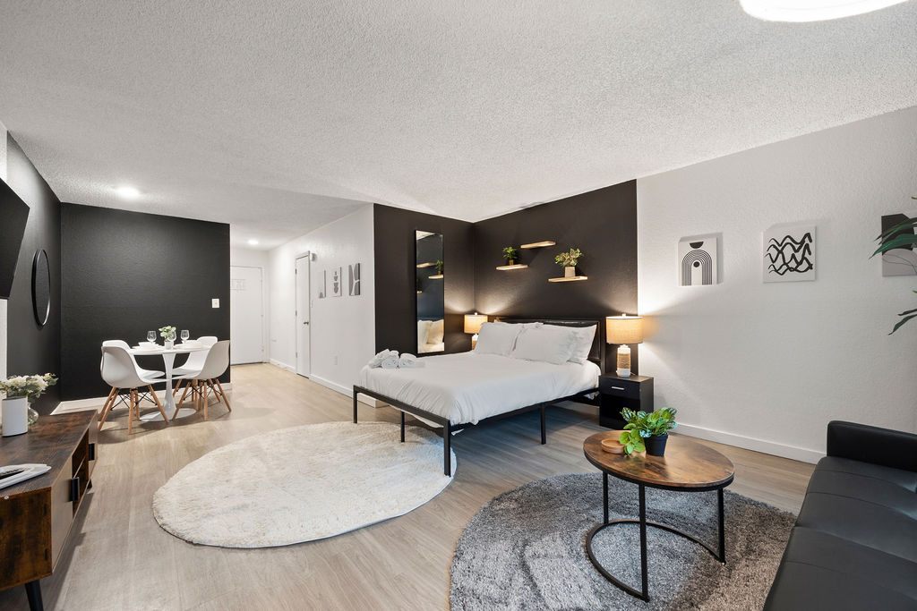 Charming Studio Apt near Disney Parks Unit 213