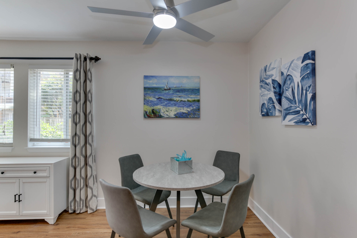 Renovated & Fully Furnished 1-Bedroom Condo - Conveniently Located - Photo 5