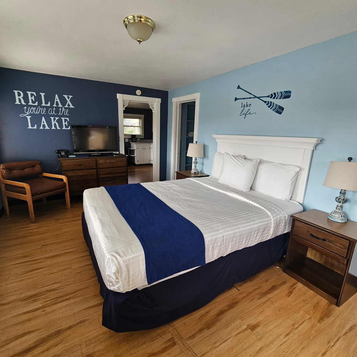 Skylark Shores -Cabin 120 - 2 Double's & Kitchen - Photo 4