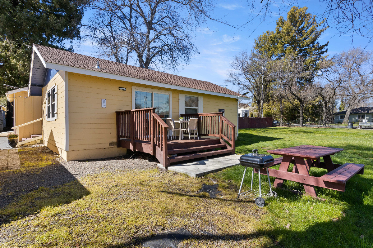 Skylark Shores -Cabin 120 - 2 Double's & Kitchen - Photo 1