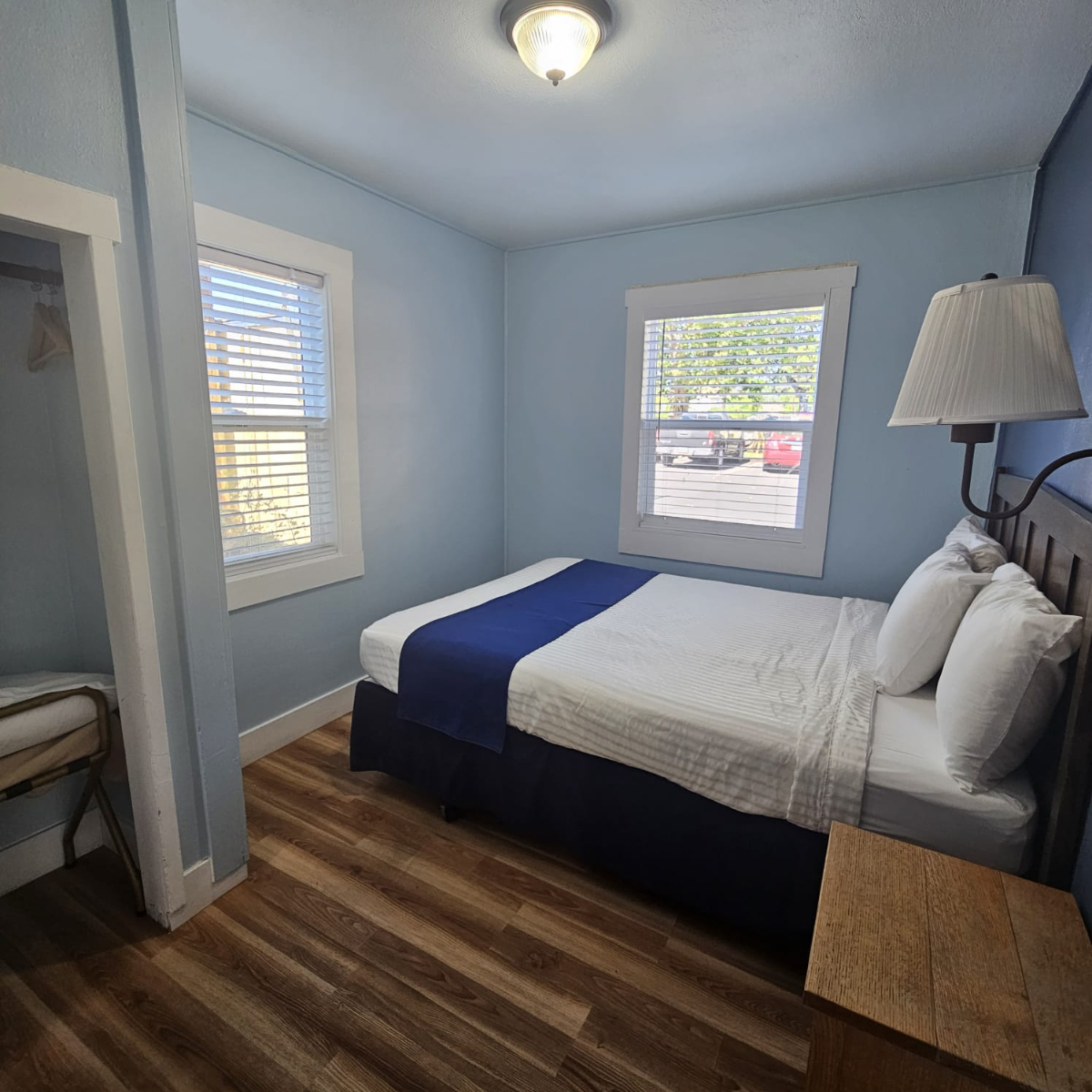Skylark Shores -Cabin 120 - 2 Double's & Kitchen - Photo 5