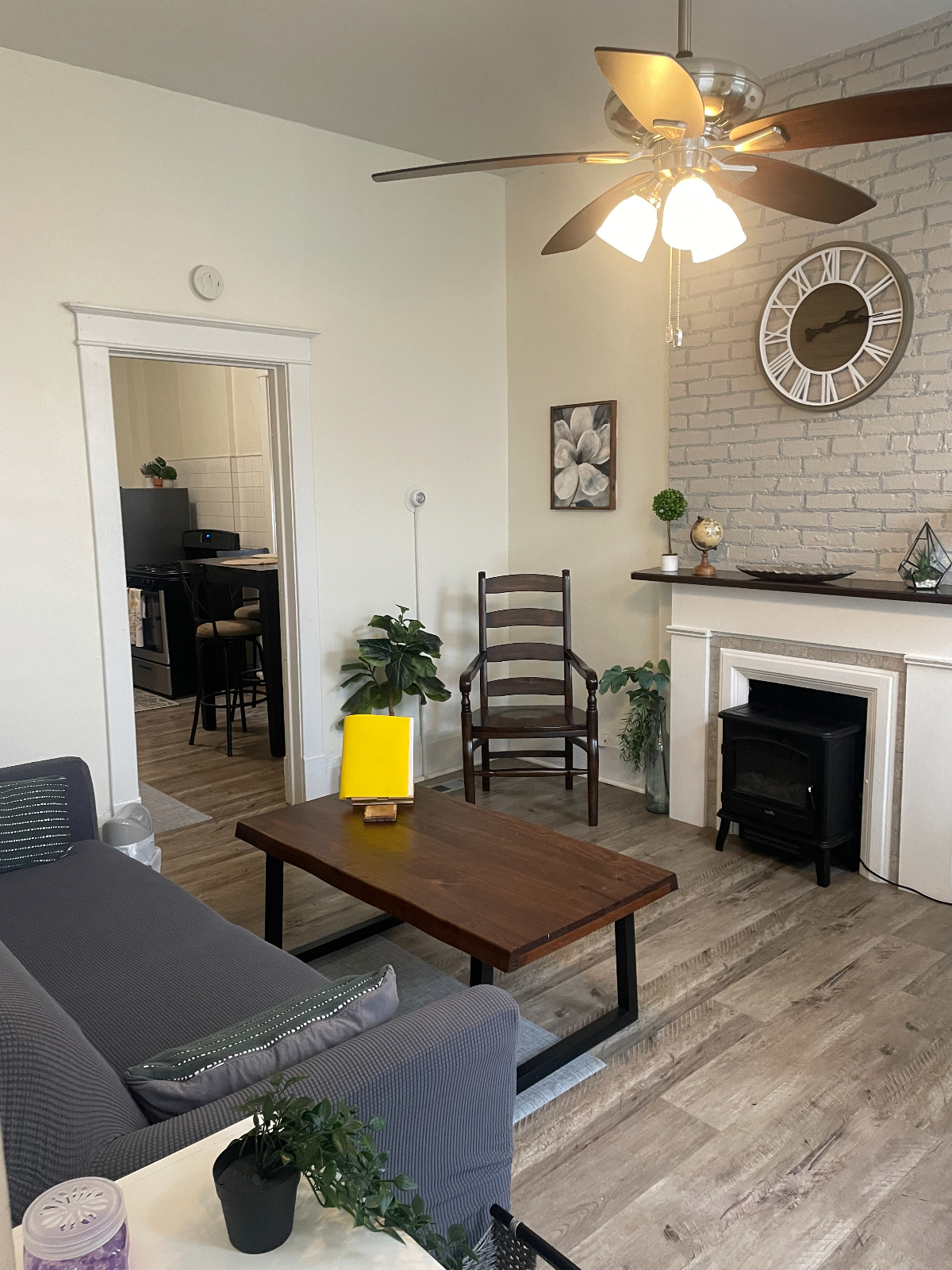 Cozy One Bedroom Apartment on the first floor. - Photo 5