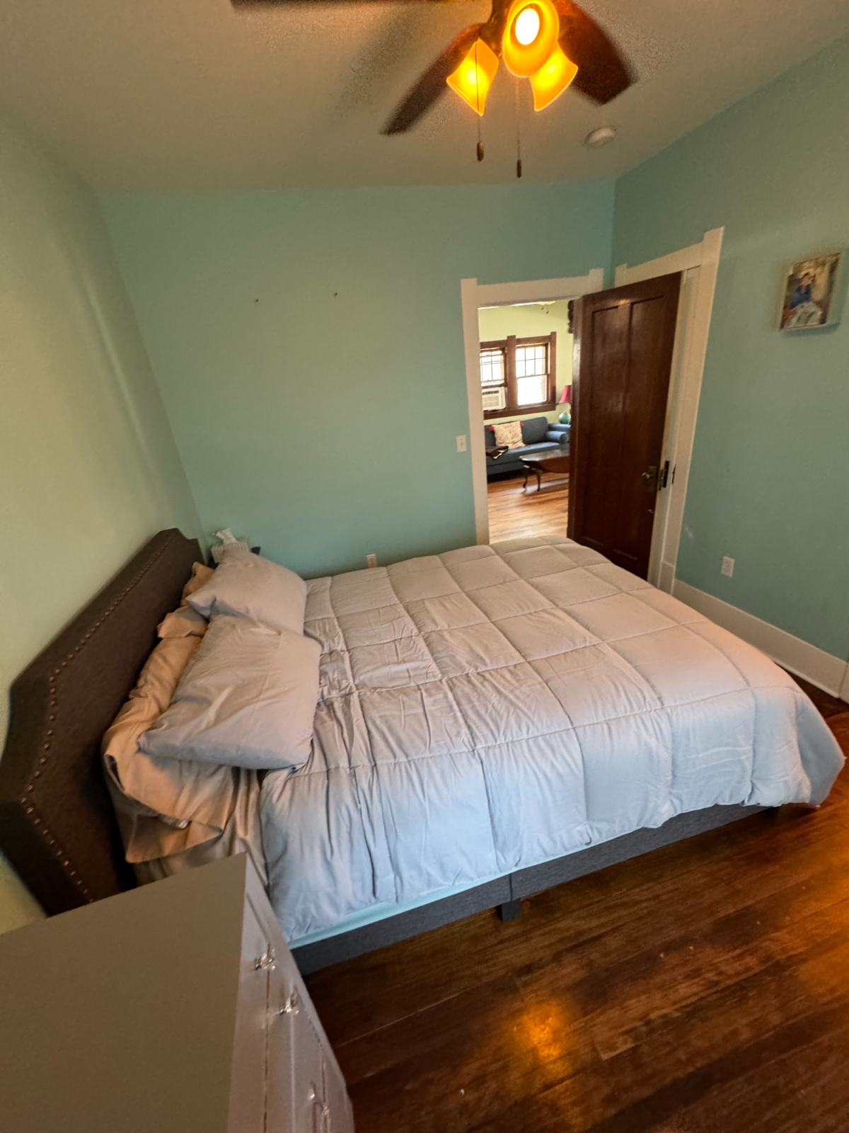 Newly Remodeled, w/Laundry, All Utilities Included - Photo 6
