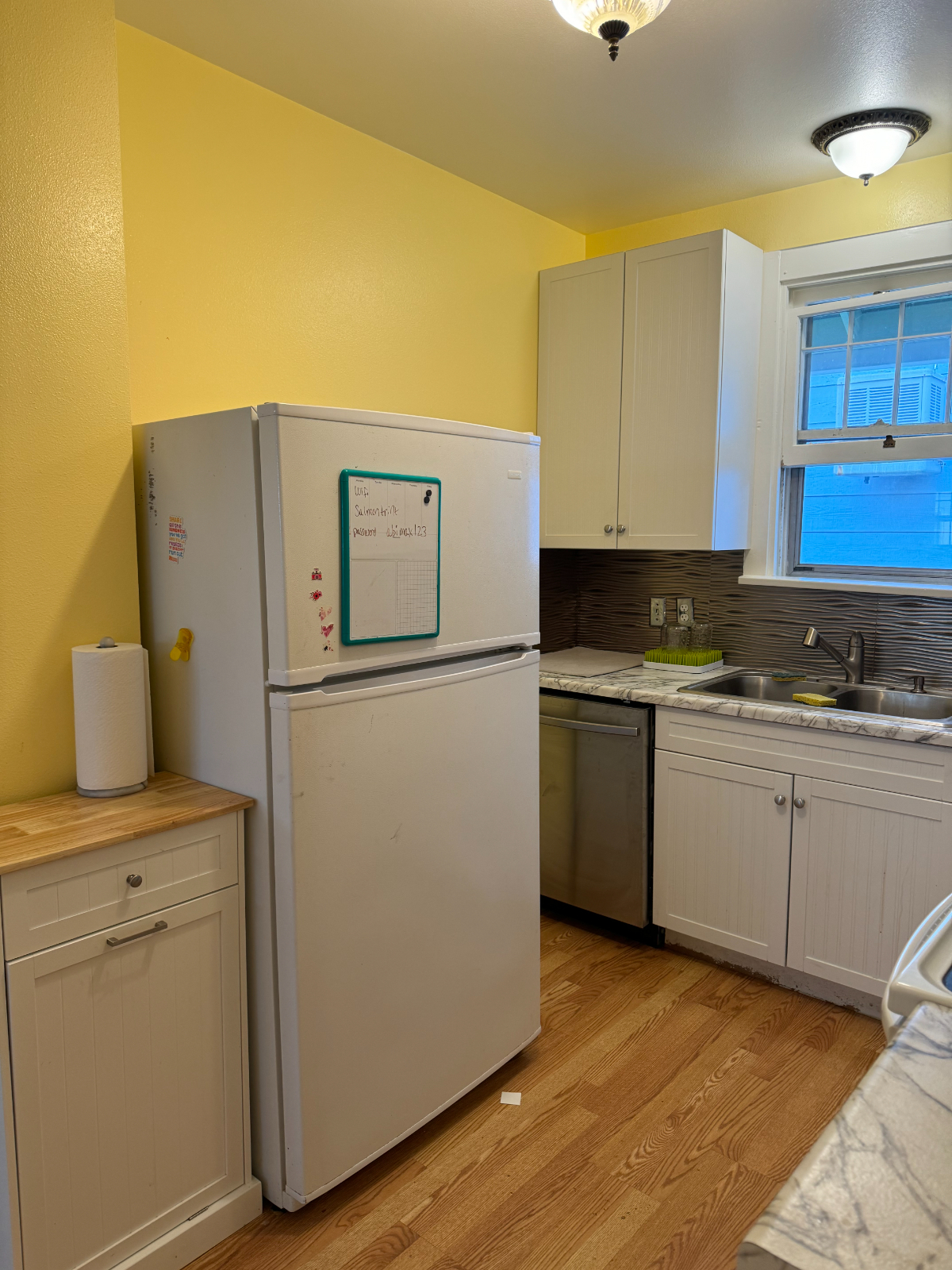 Newly Remodeled, w/Laundry, All Utilities Included - Photo 7