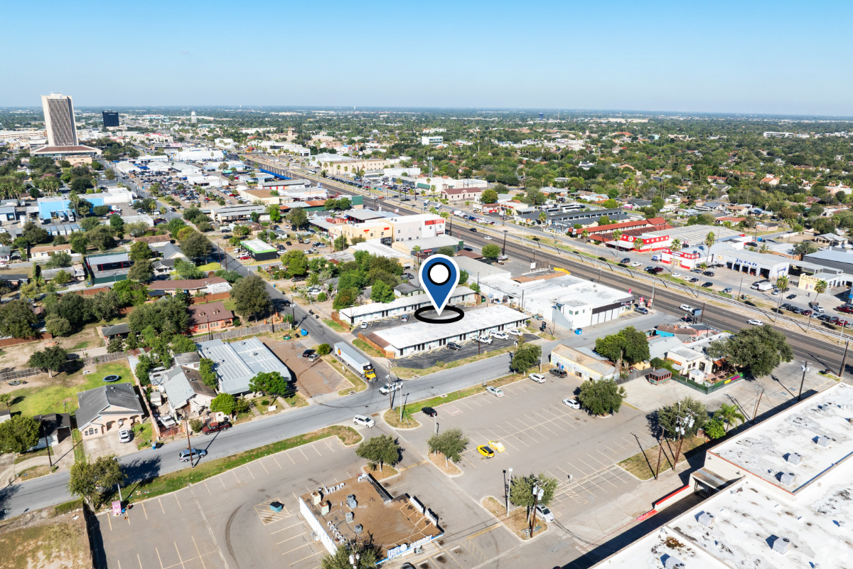 Clean, Modern, Renovated Studios at McAllen Apartments Unit 4 - Photo 11
