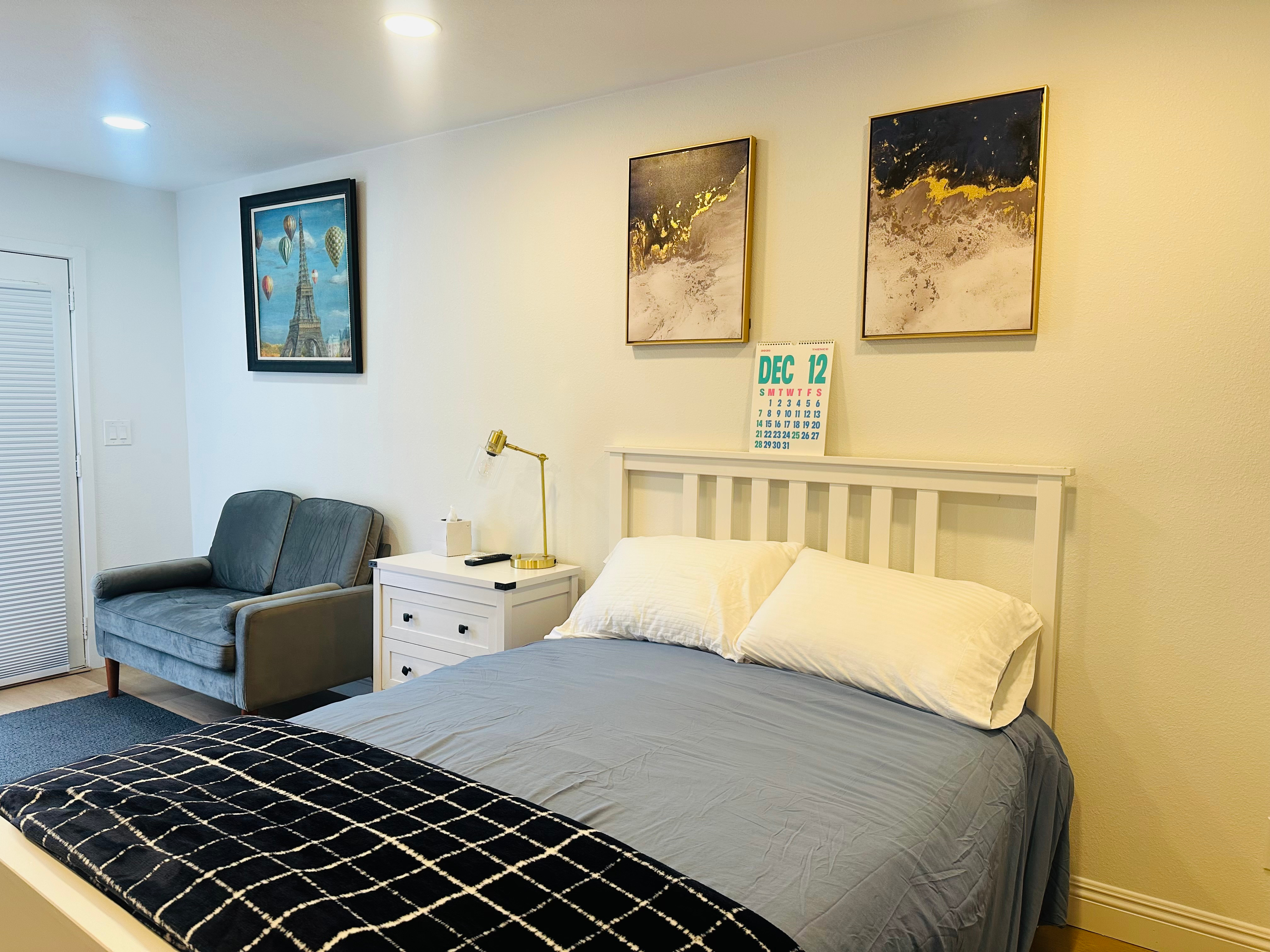 3b/2b Fully Furnished Home-Away-Home in Downtown San Jose - Photo 2