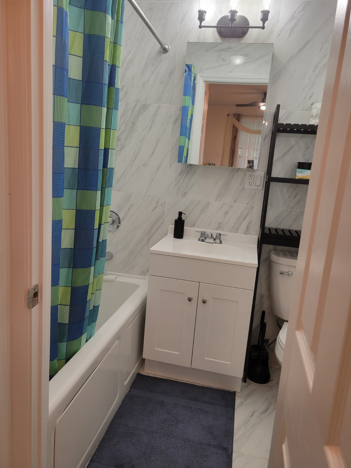 Brooklyn Luxury Room1 - Photo 4
