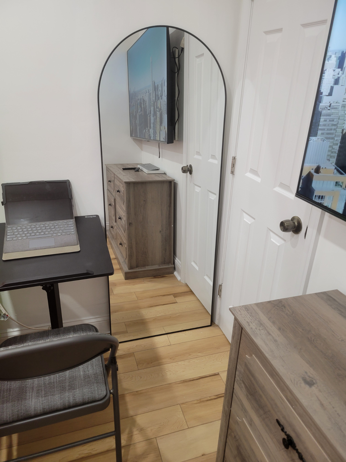 Brooklyn Luxury Room1 - Photo 6