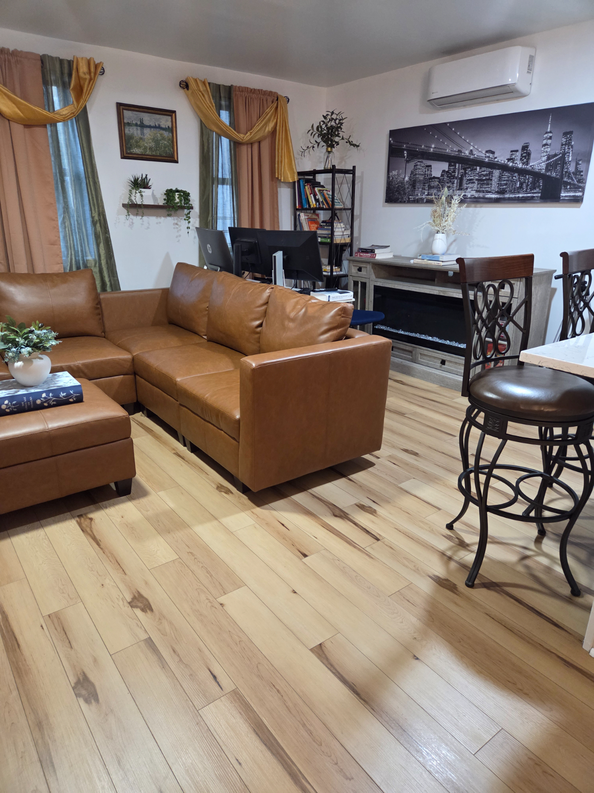 Brooklyn Luxury Room1 - Photo 11