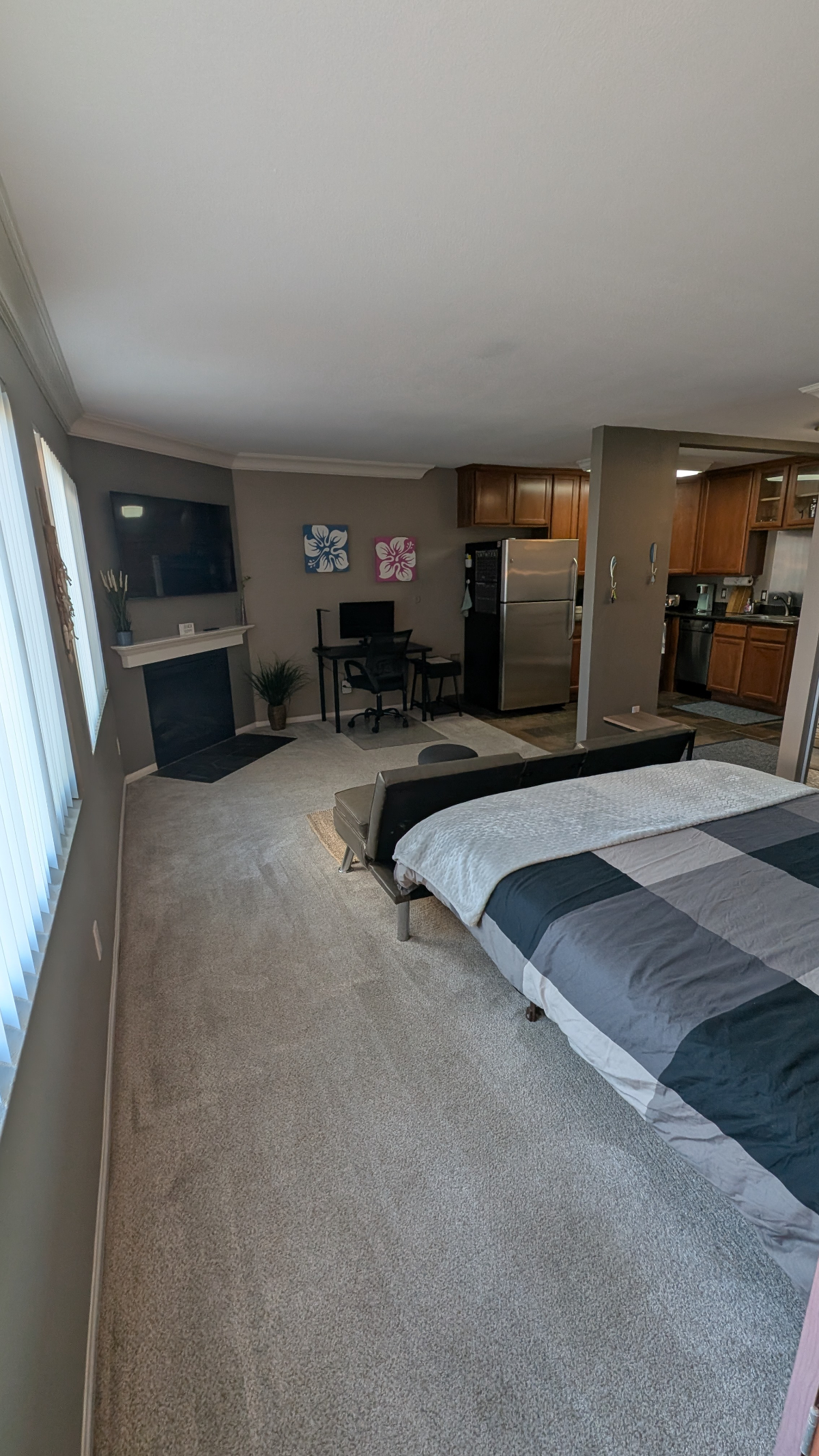 Pacific Beach Condo - 2 blocks from the Beach - AVAILABLE DECEMBER 14th - Photo 4