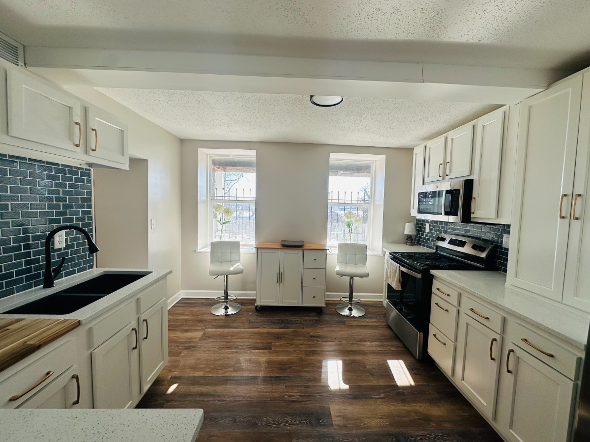 Riverview Home - Studio