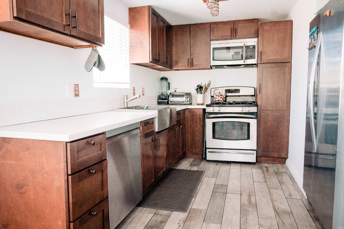 Family friendly 3 bed/2 bath in Los Angeles - Photo 4