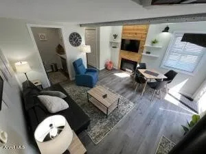 Modern Furnished Loft - Furnished