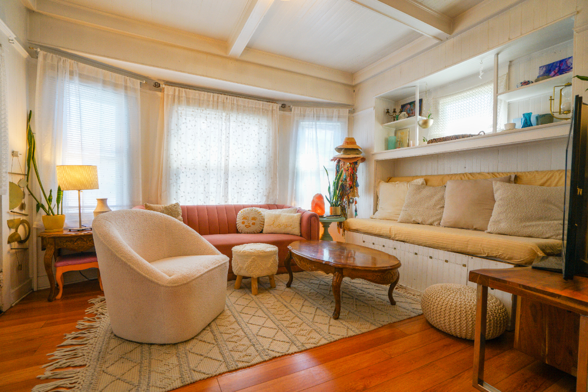 2 Br Venice Craftsman Bungalow next to Beach - Parking Included - Photo 2