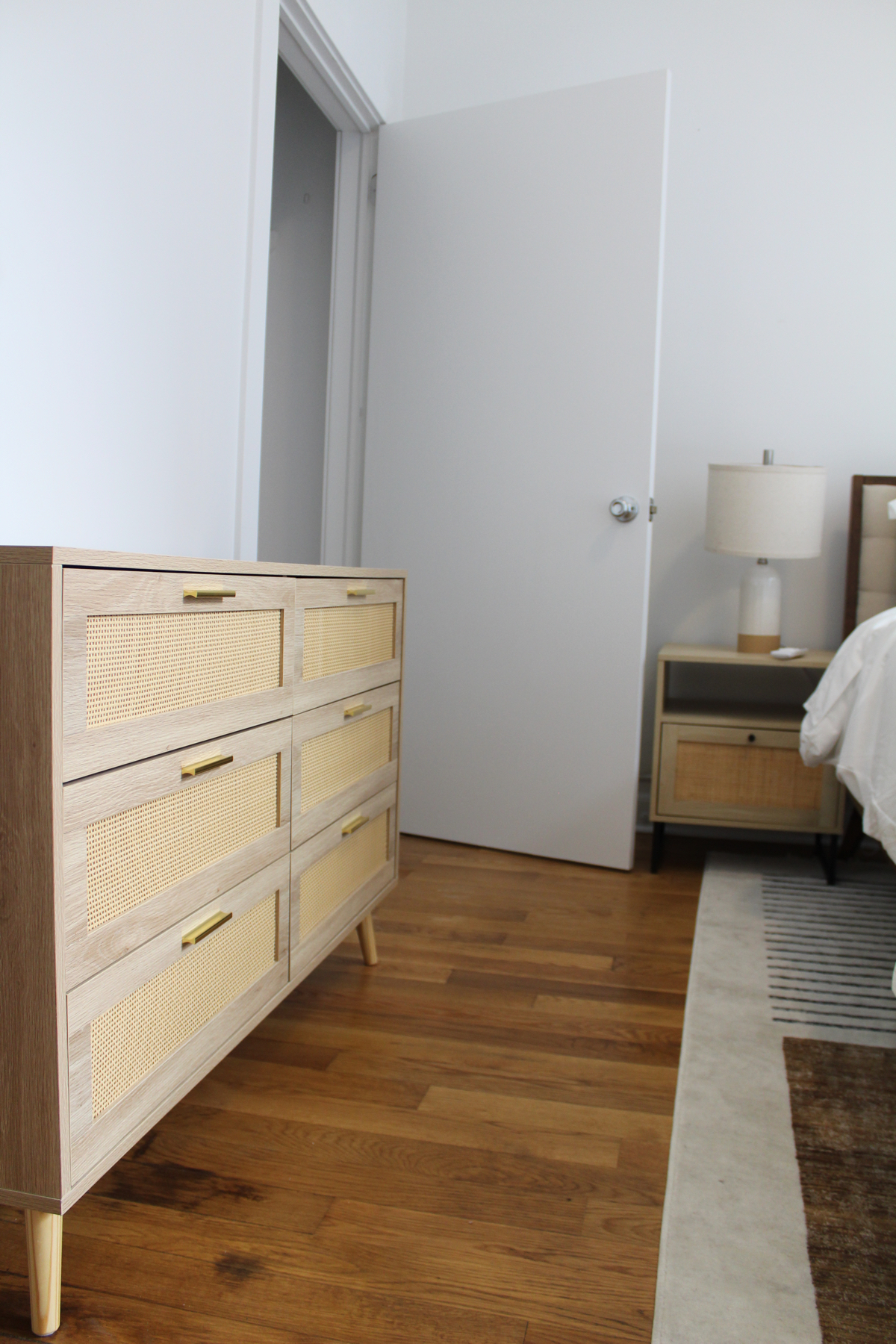 Artsy Apartment near Yankee Stadium - Photo 12