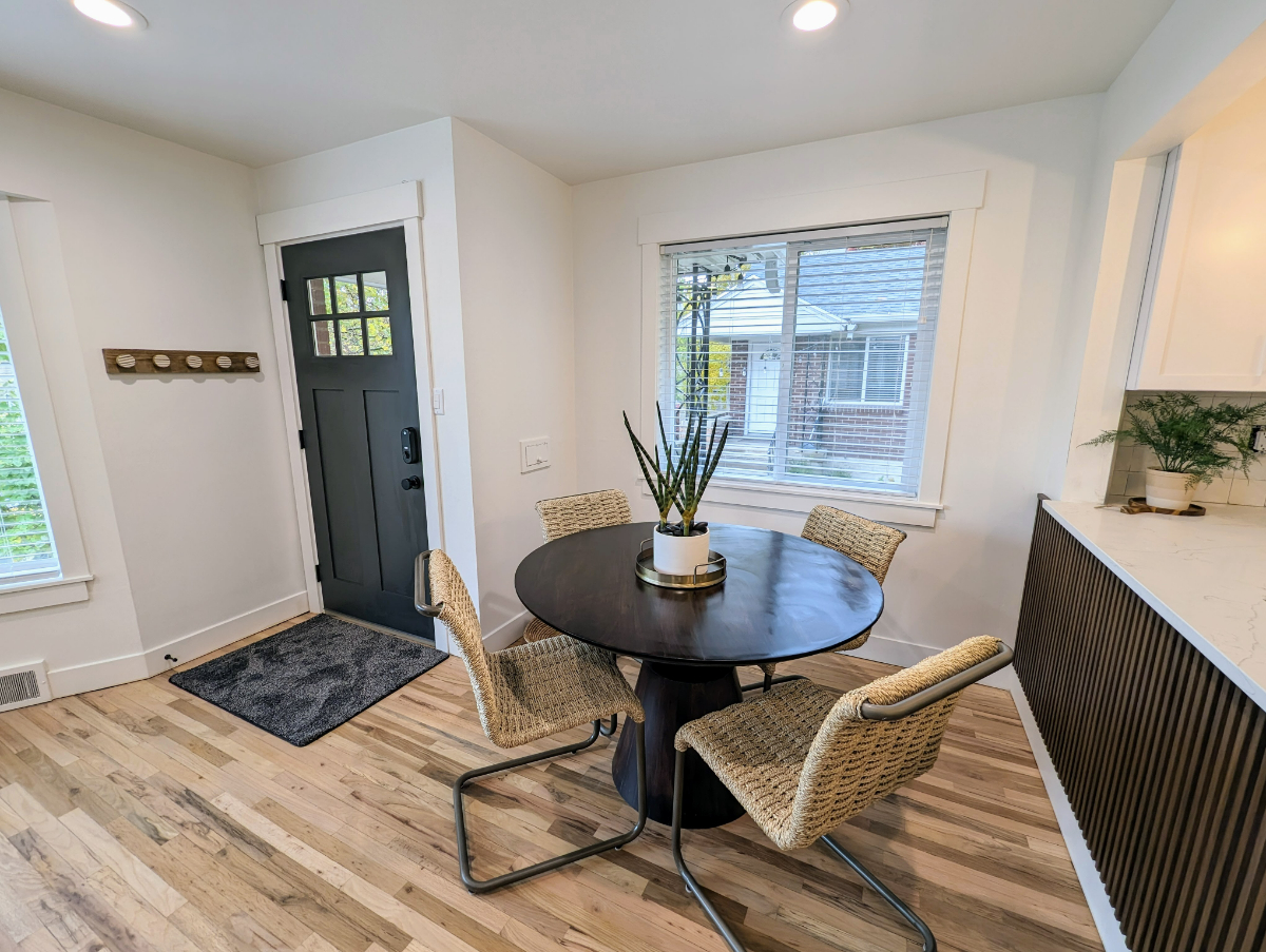 263 E 1st Avenue B - Photo 5