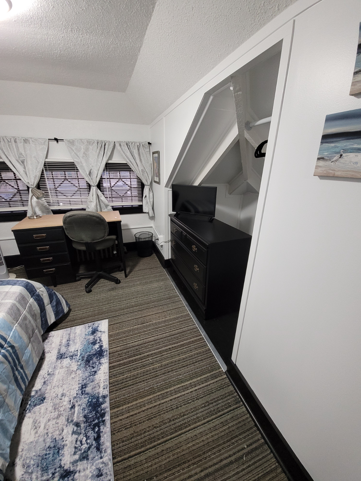 PRIVATE ROOMS FOR RENT CLOSE TO HOSPITALS, DECKER SCHOOL OF NURSING AND BINGHAMTON UNIVERSITY - Photo 11