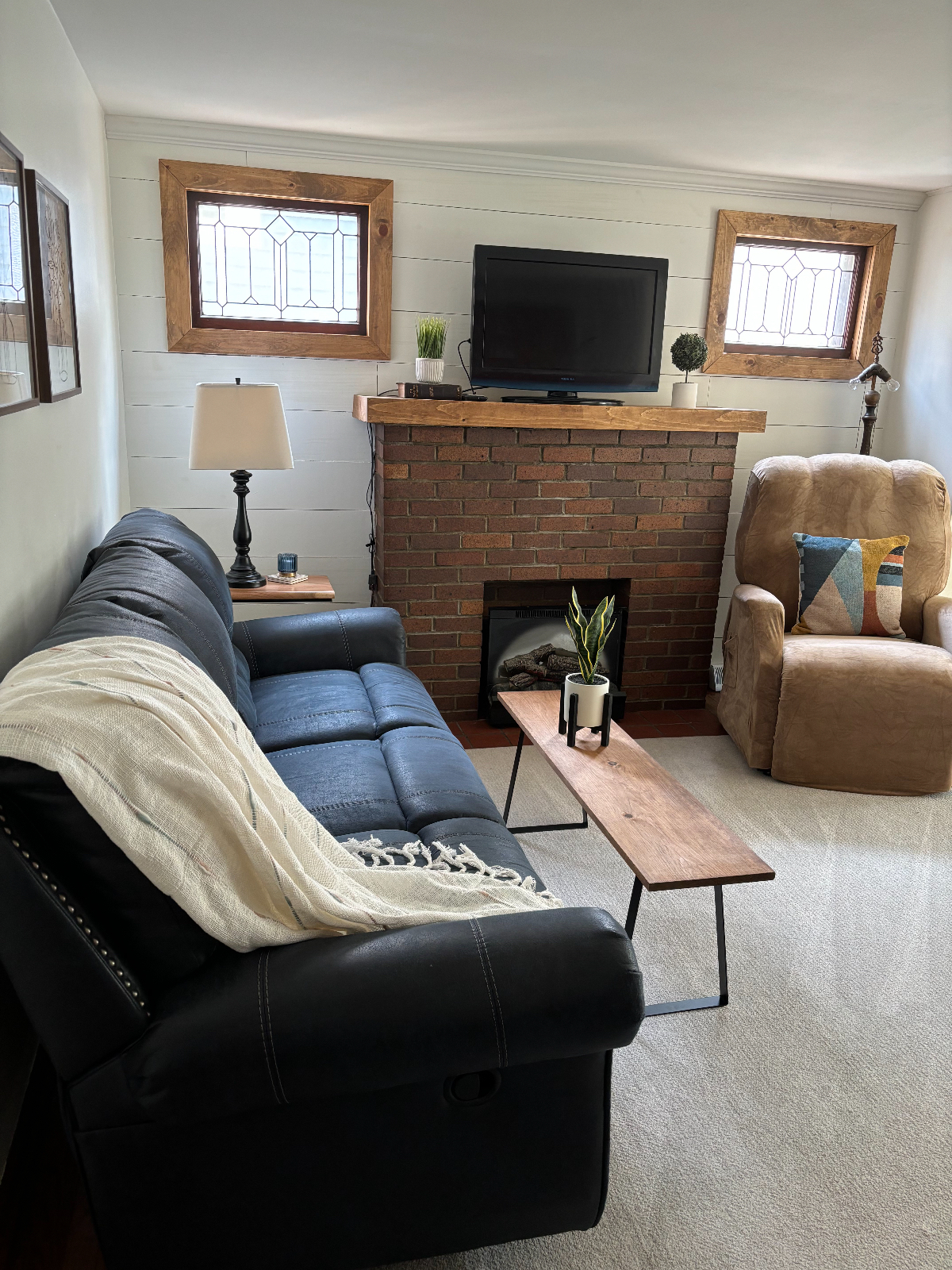 2 BR, Free off street Parking, Central Air, Lower Level Apartment in the heart of South Buffalo - Photo 3