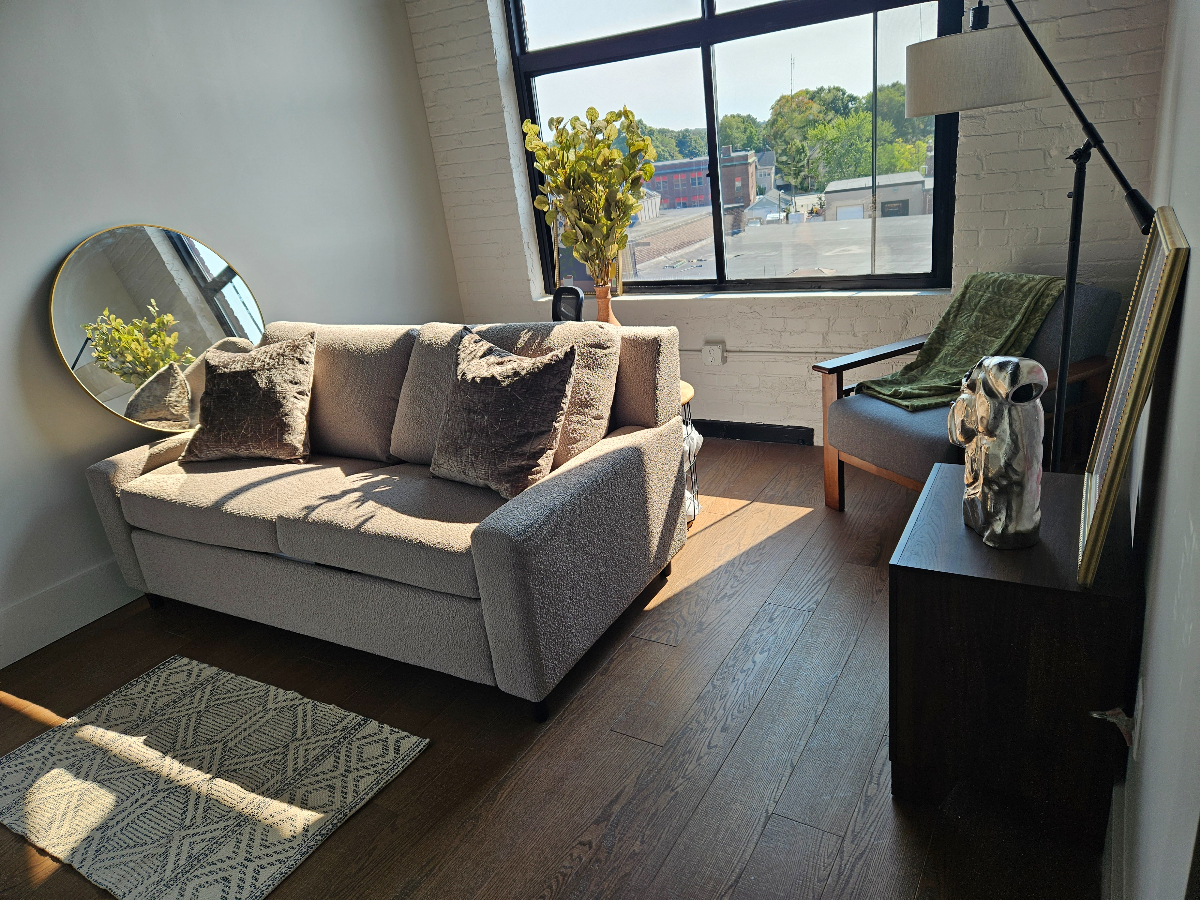 Furnished Studio